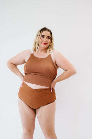 Adventurer Top | Clay